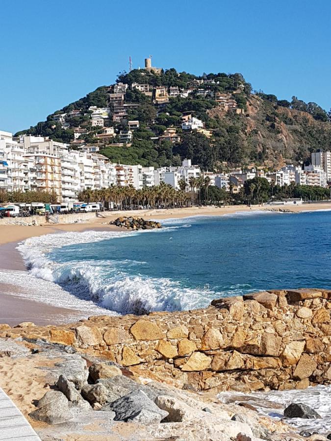 Appartamento Apartamento en el torre de S`Abanell Blanes Esterno foto